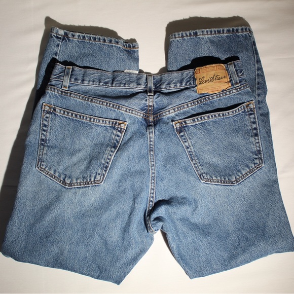 Medium wash Levi’s signature jeans w38 L29 regular fit - Picture 3 of 5